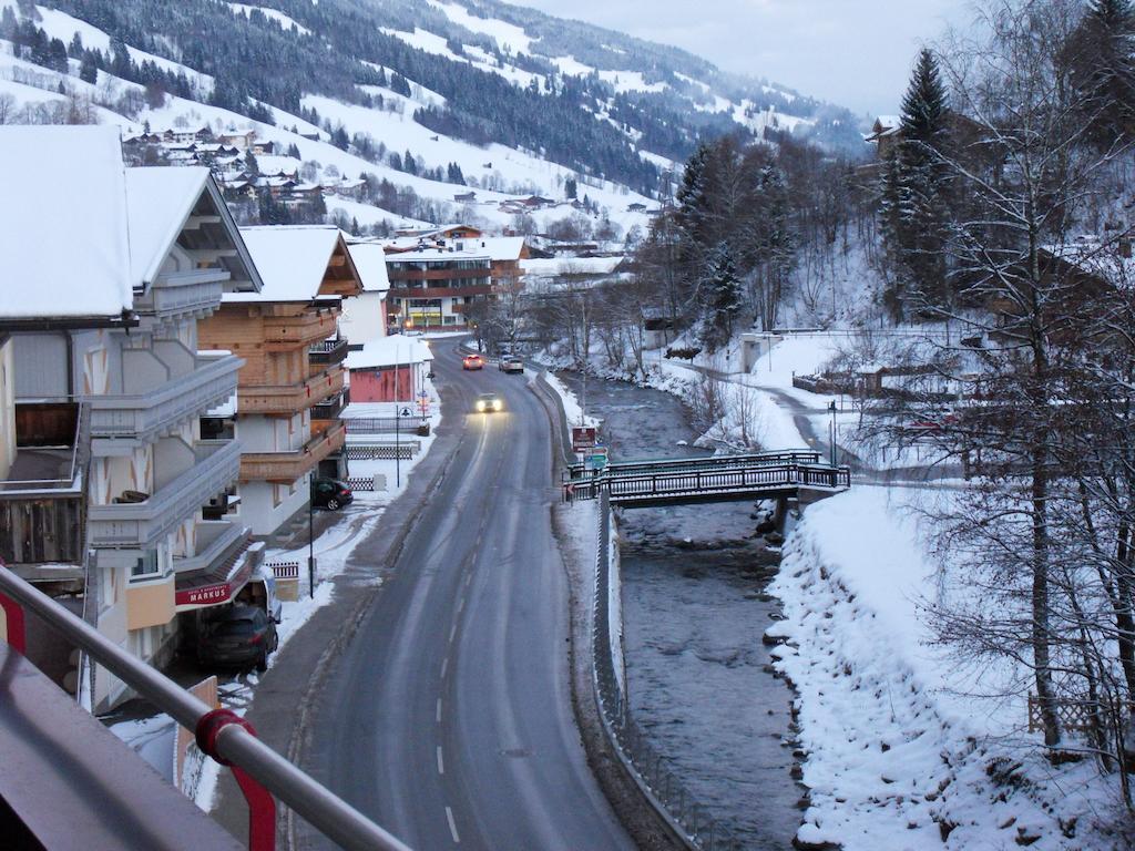 Hotel Garni Siegmundshof - Inclusive Joker Card Im Sommer Saalbach-Hinterglemm Eksteriør billede